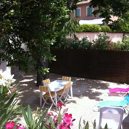 Le Paradis Feriehus *